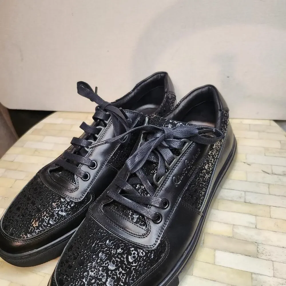 Robert Graham black leather low-top sneakers